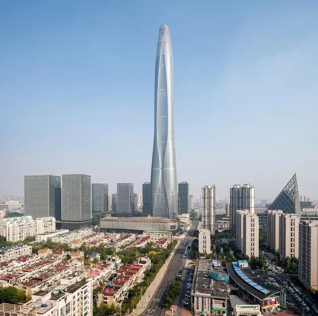 2020国际高层建筑奖提名揭晓作品 天津周大福金融中心 / 天津，中国 建筑设计：Skidmore Owings & Merrill（美国）